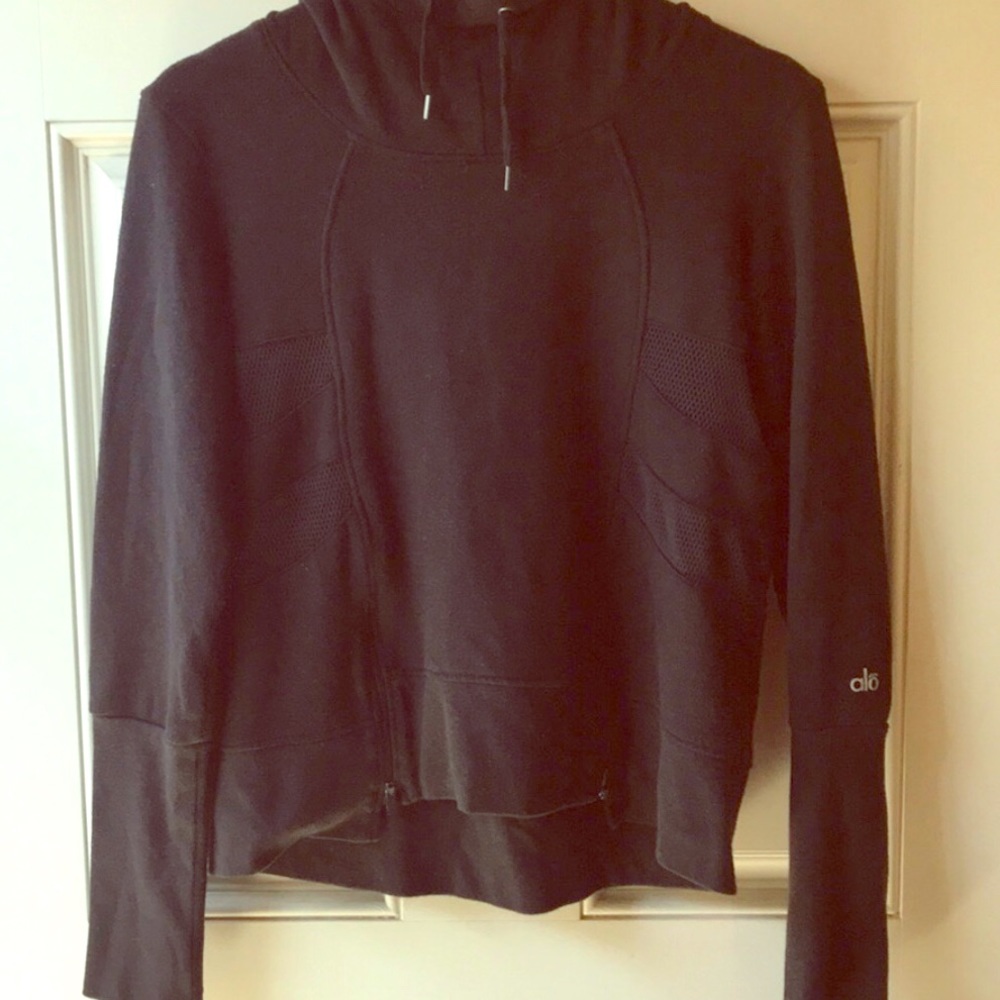 Alo sweatshirt